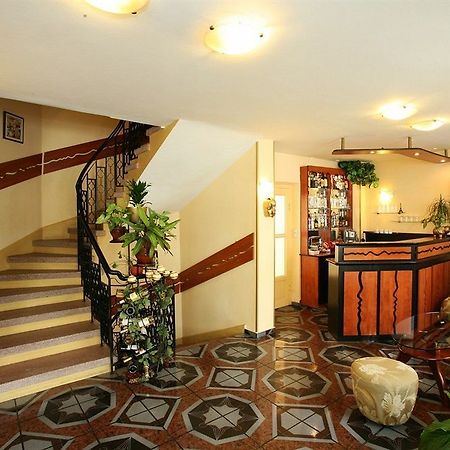 Hotel Color Varna Ngoại thất bức ảnh