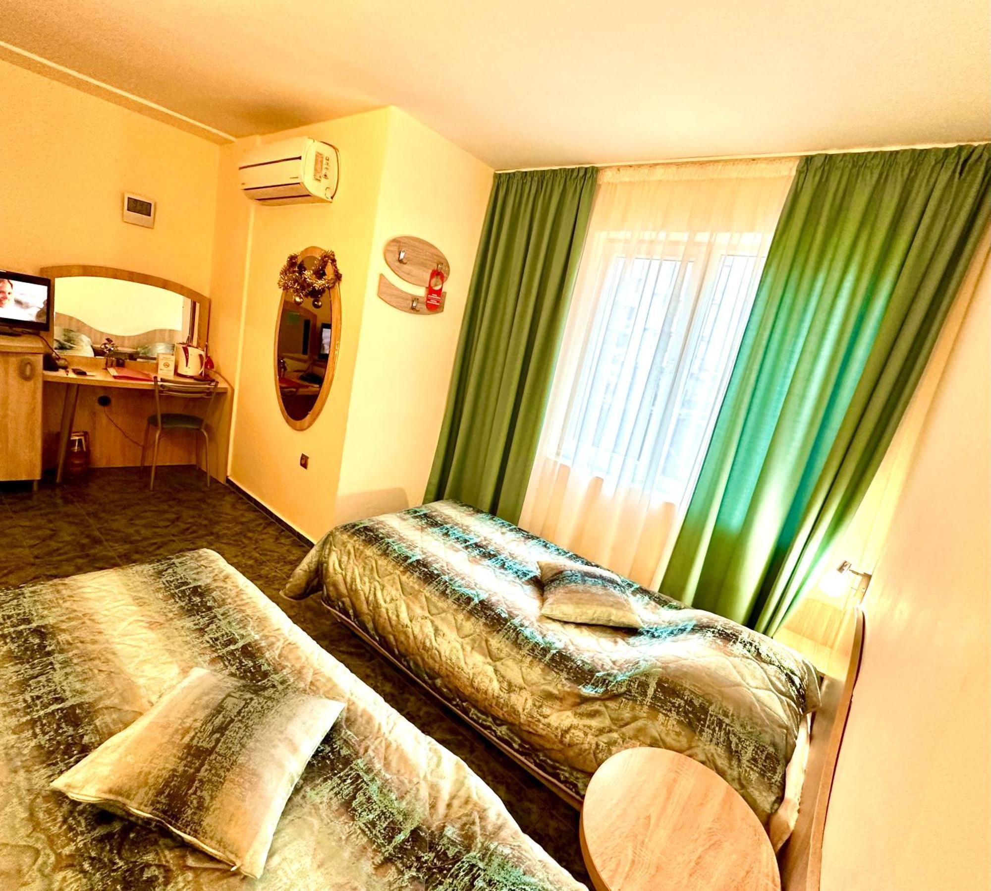 Hotel Color Varna Ngoại thất bức ảnh